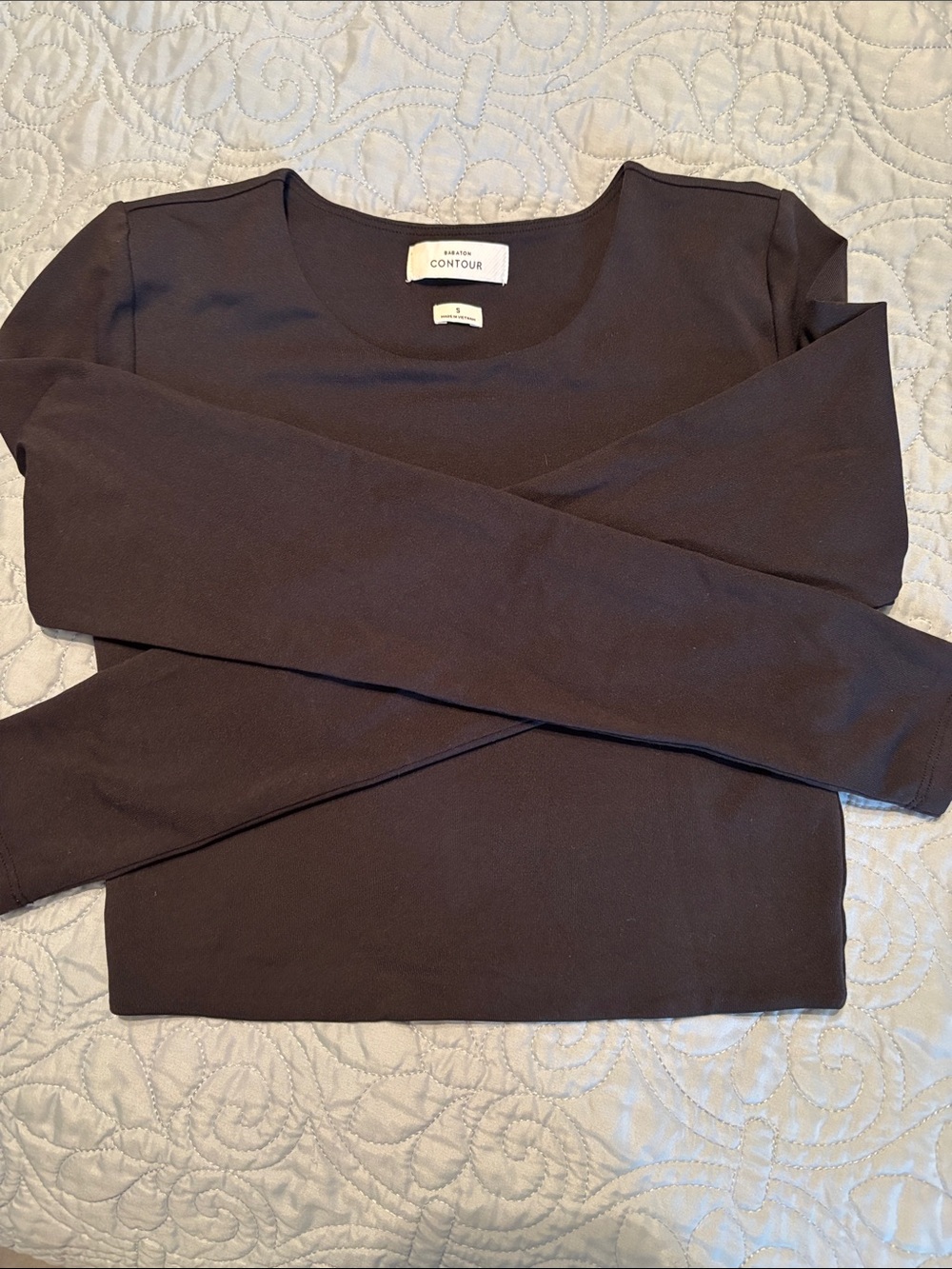 Aritzia Babaton waist length black top